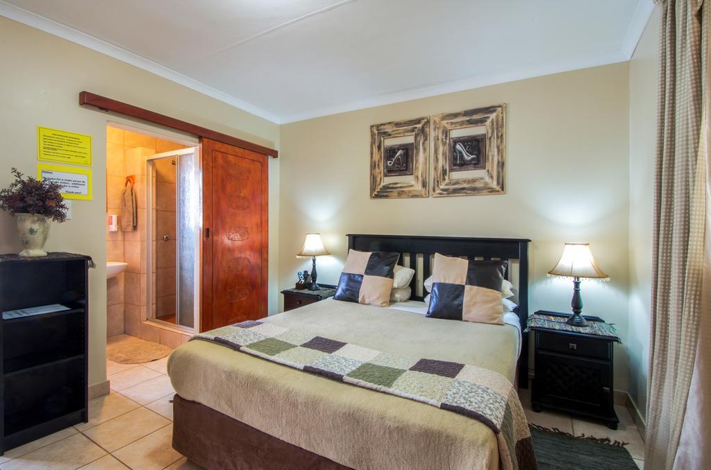 Aber Jetz Guesthouse Pongola Ruang foto